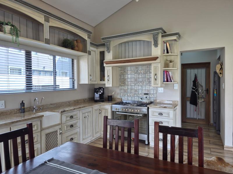 4 Bedroom Property for Sale in Heron Banks Golf Estate Free State